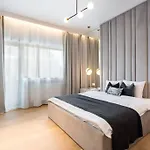 Winsome 2br On Calea Victoriei アパート *