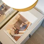 Winsome 2br On Calea Victoriei