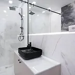 アパート Winsome 2br On Calea Victoriei *