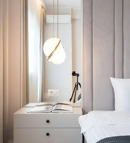 Апартаменти Winsome 2br On Calea Victoriei *