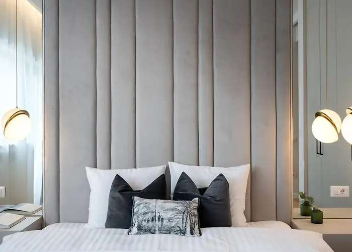 Winsome 2br On Calea Victoriei Bucharest