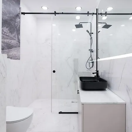 Winsome 2br On Calea Victoriei