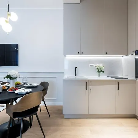 Winsome 2br On Calea Victoriei